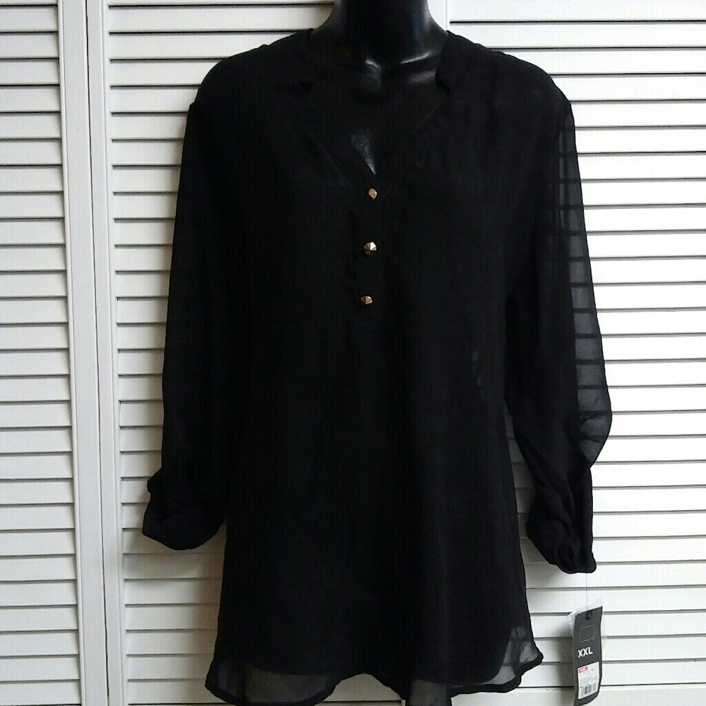 🌷ADORABLE BLACK TOP🌷